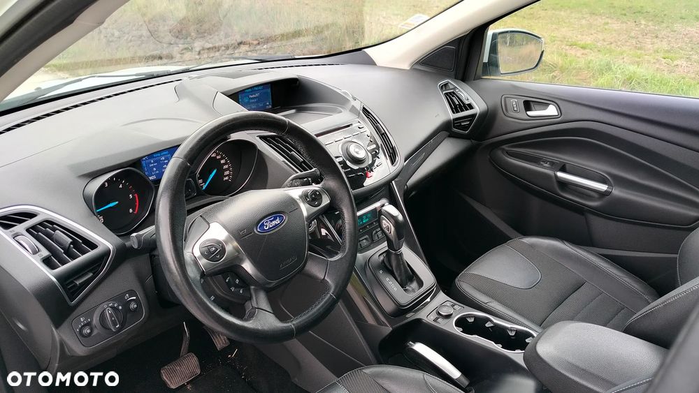 Ford Kuga 2.0 TDCi 4WD Titanium - 5