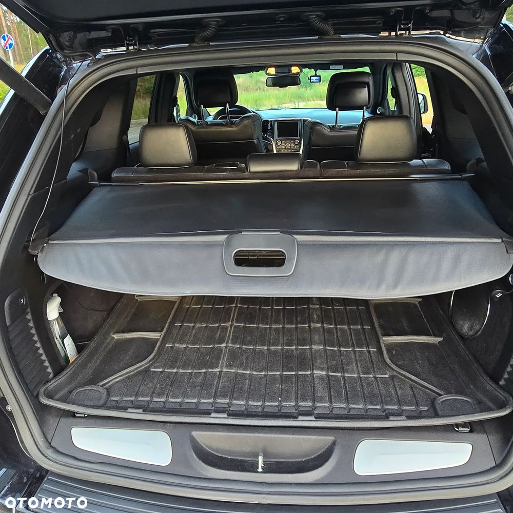 Jeep Grand Cherokee 6.4 V8 SRT8 - 17