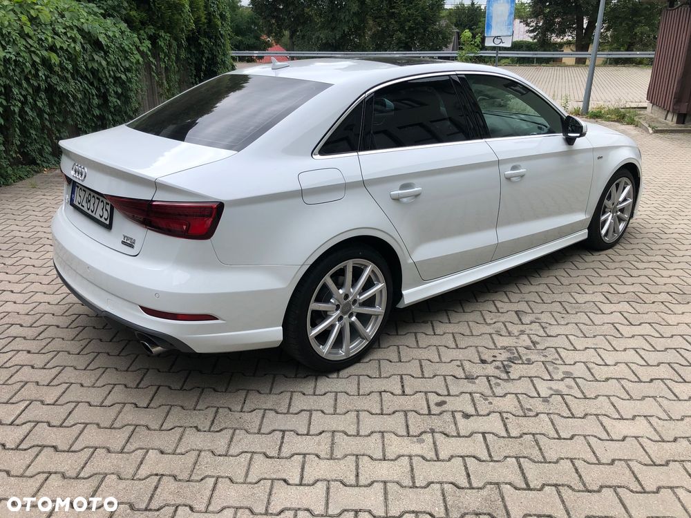 Audi A3 Sportback 2.0 TFSI quattro S tronic S line Sportpaket - 4