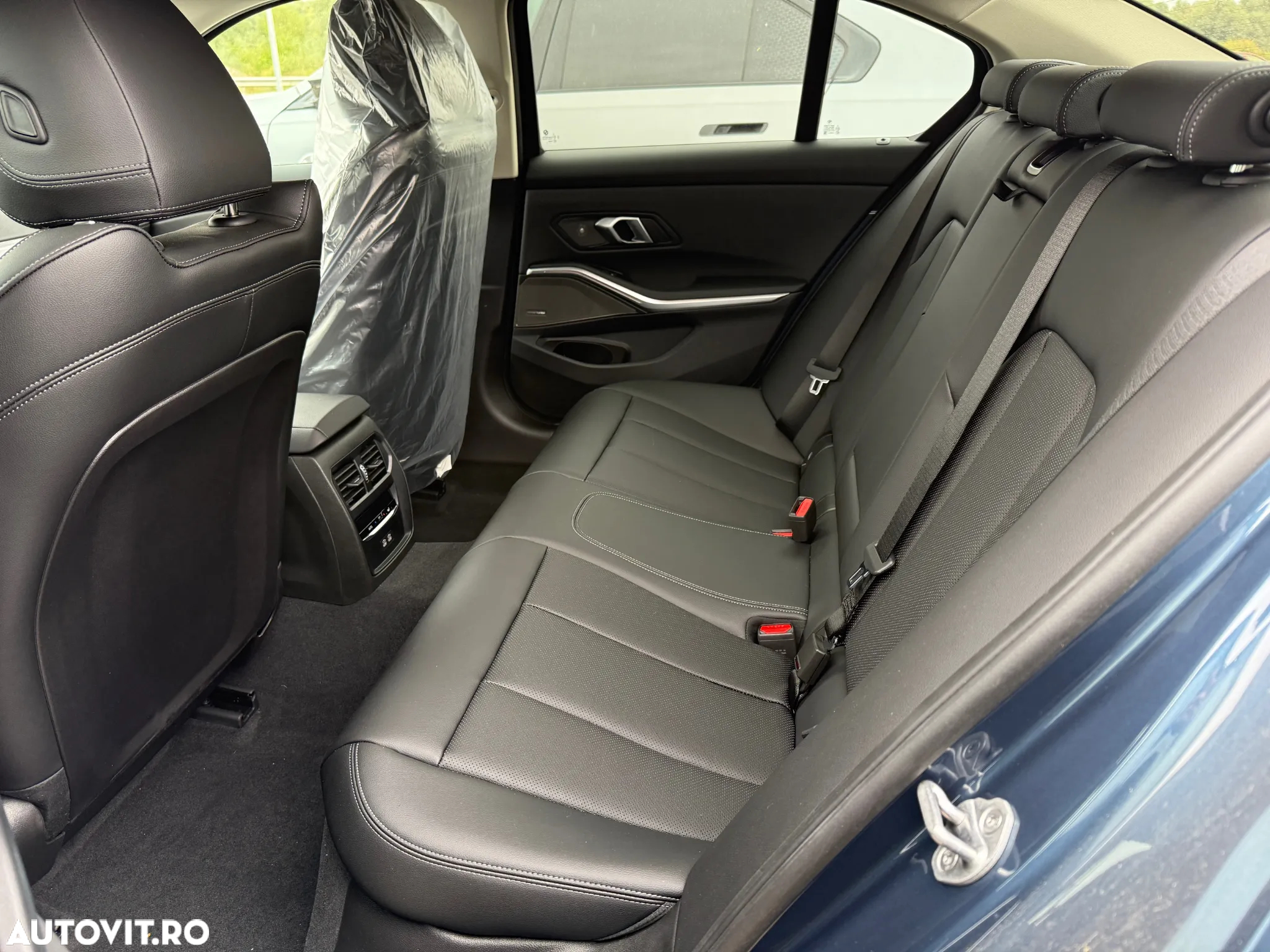 BMW Seria 3 318d AT MHEV - 7