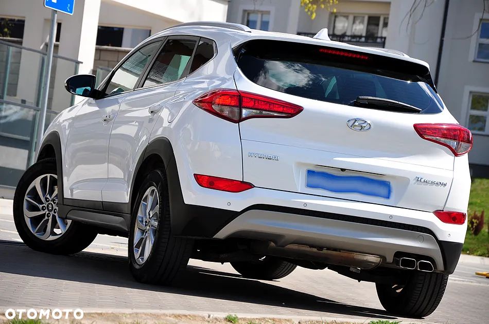 Hyundai Tucson 2.0 CRDI BlueDrive GO Plus 2WD - 6