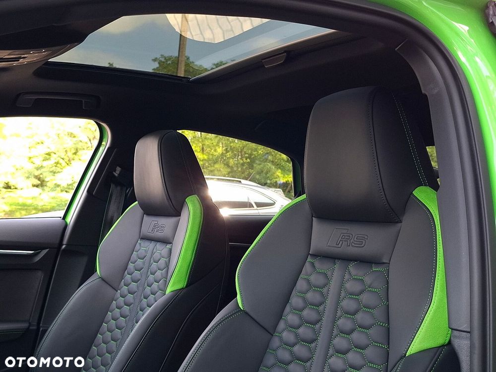 Audi RS3 Limousine - 14