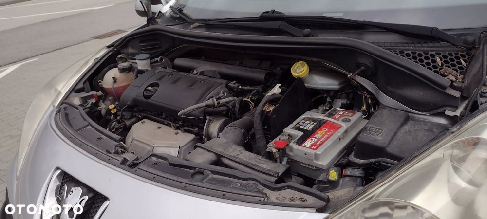 Peugeot 207 1.4 16V Trendy - 25