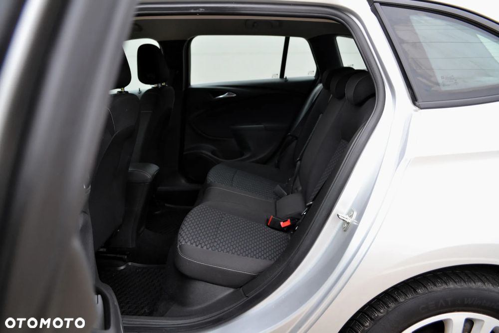 Opel Astra 1.6 CDTI Enjoy S&S - 7