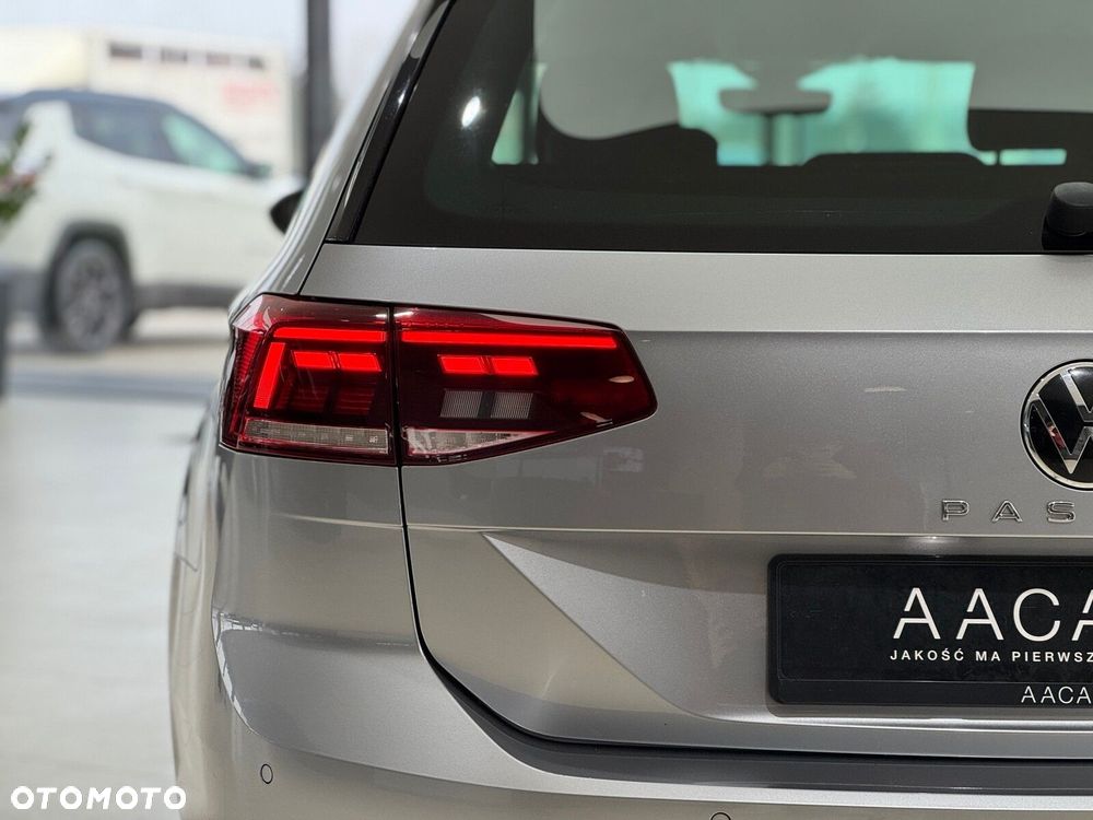 Volkswagen Passat - 39