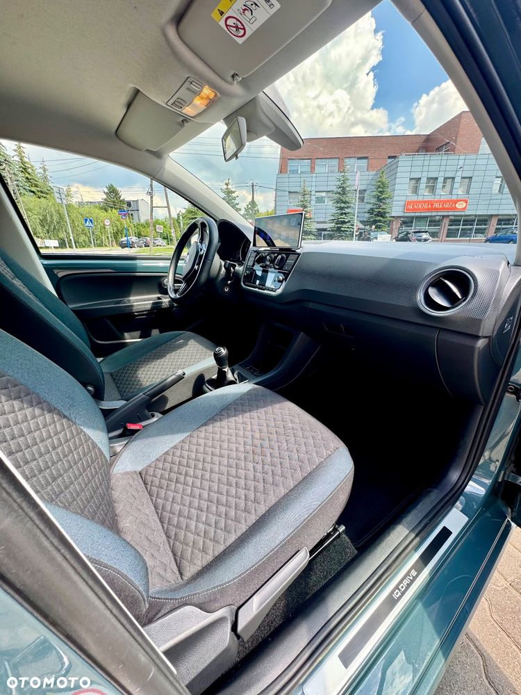 Volkswagen up! IQ.DRIVE - 16
