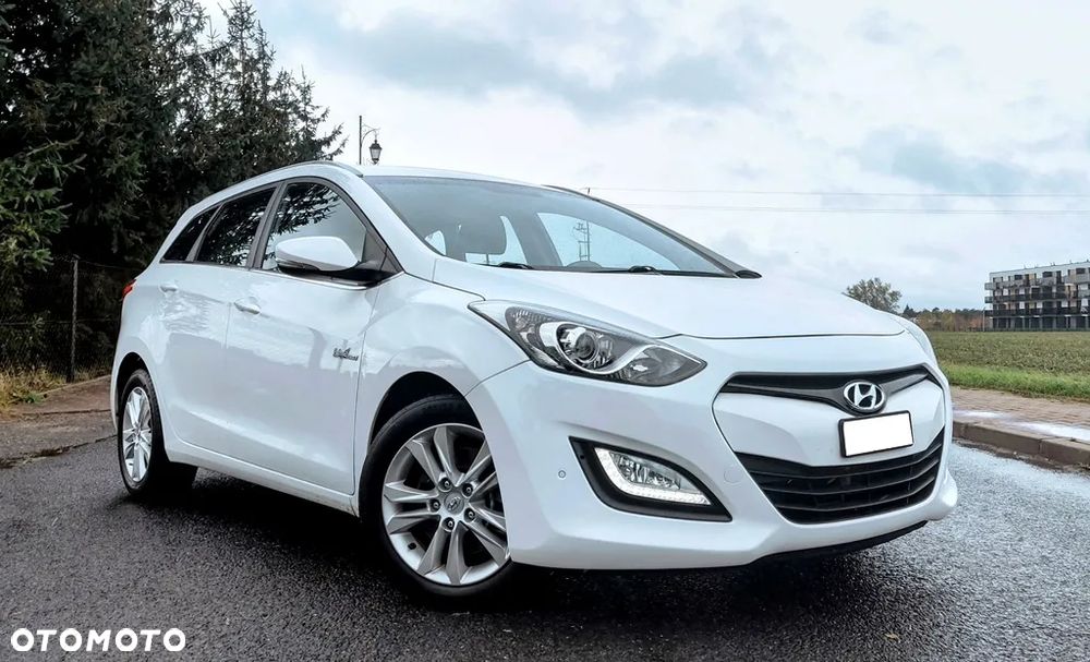 Hyundai i30 1.6 CRDi Premium - 1