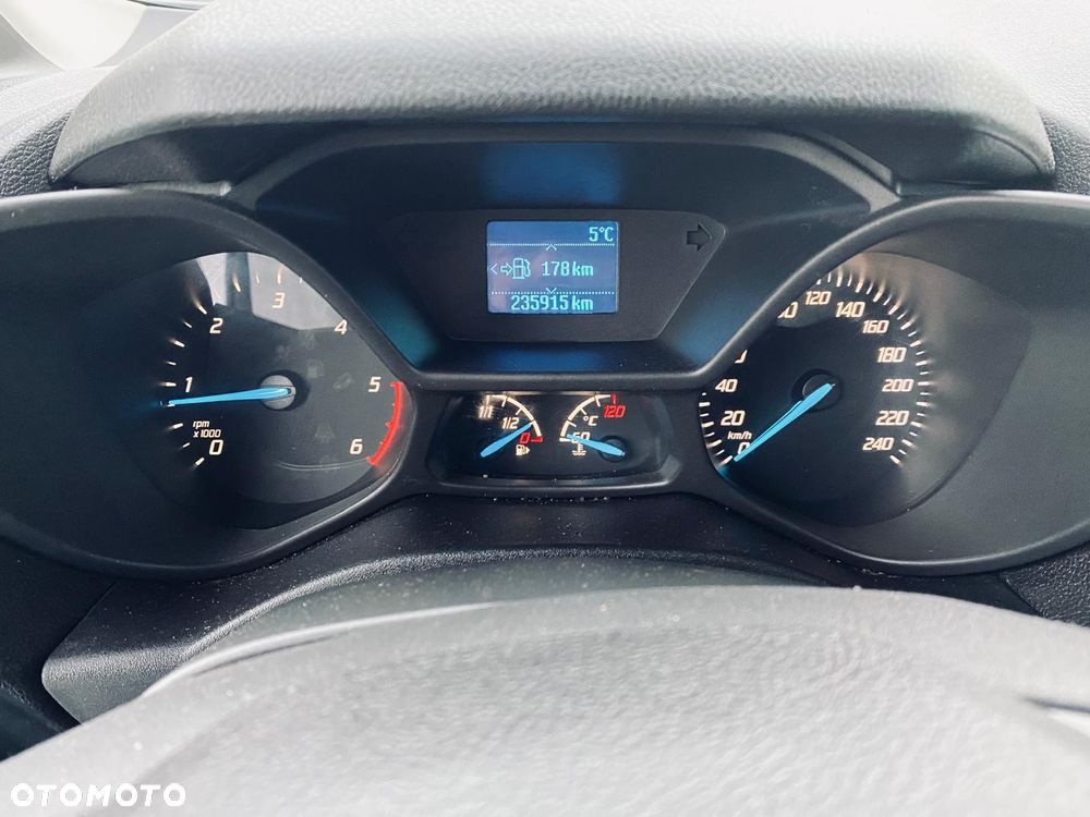 Ford CONNECT - 16