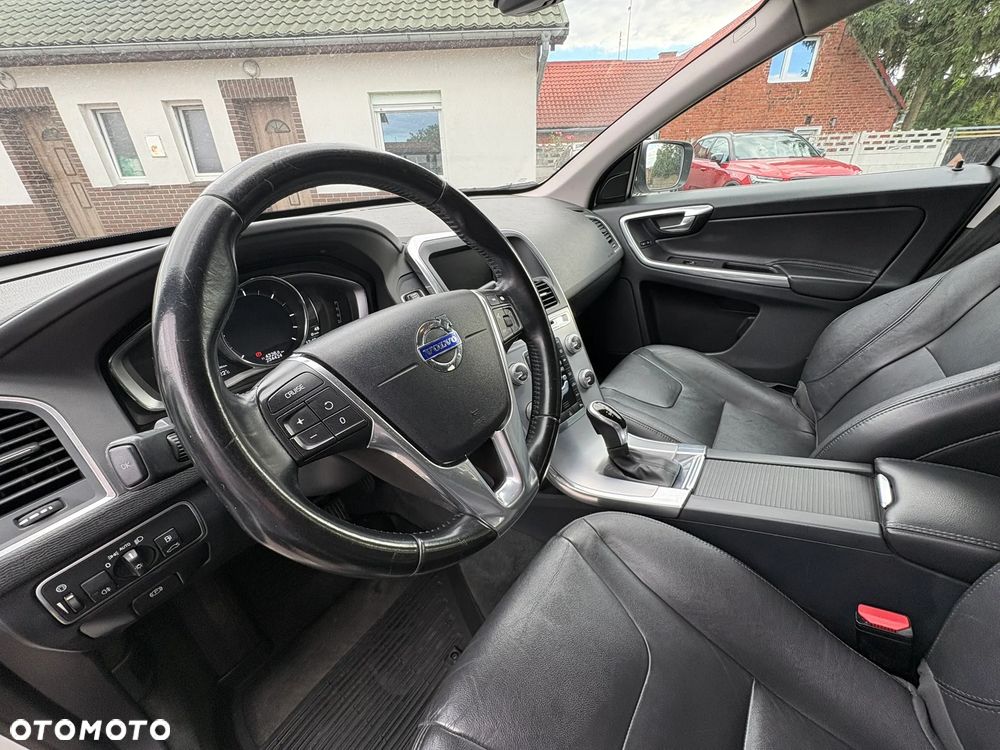 Volvo XC 60 D4 Drive-E Kinetic - 10