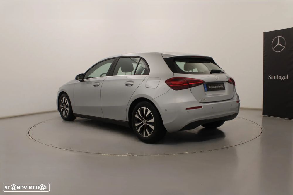 Mercedes-Benz A 200 Standard - 10