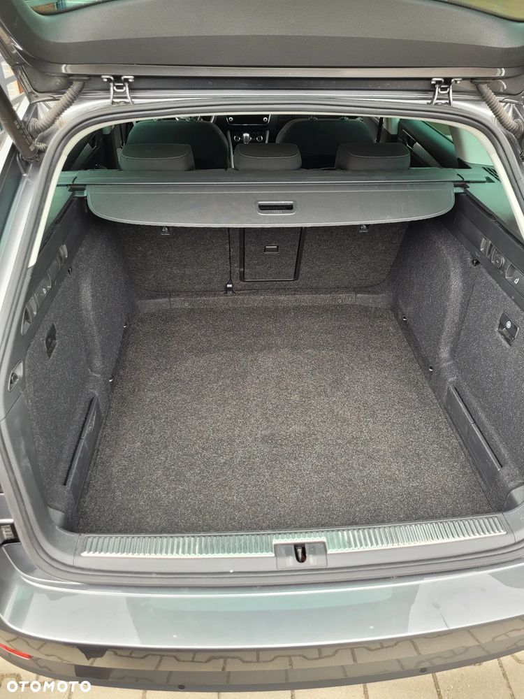 Skoda Superb 1.5 TSI Ambition DSG - 11