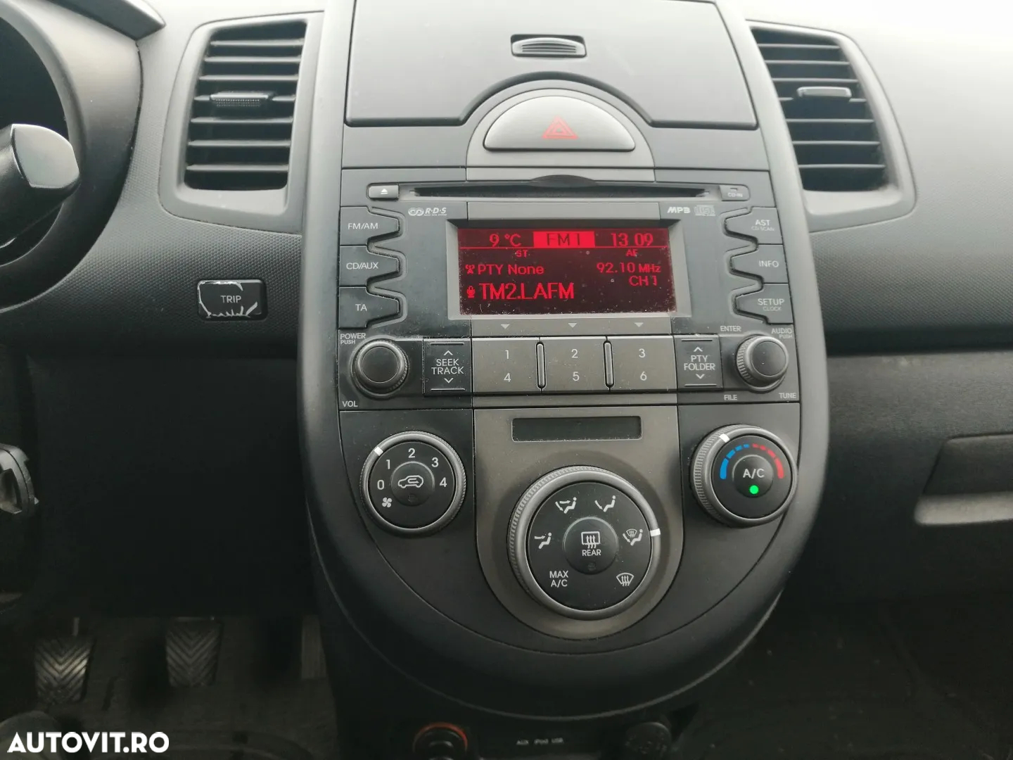 Kia Soul 1.6 CRDi Black Collection - 9