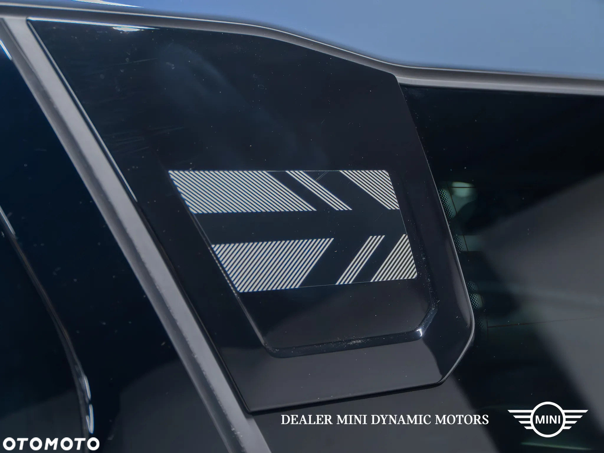 MINI Countryman E Classic Trim - 11