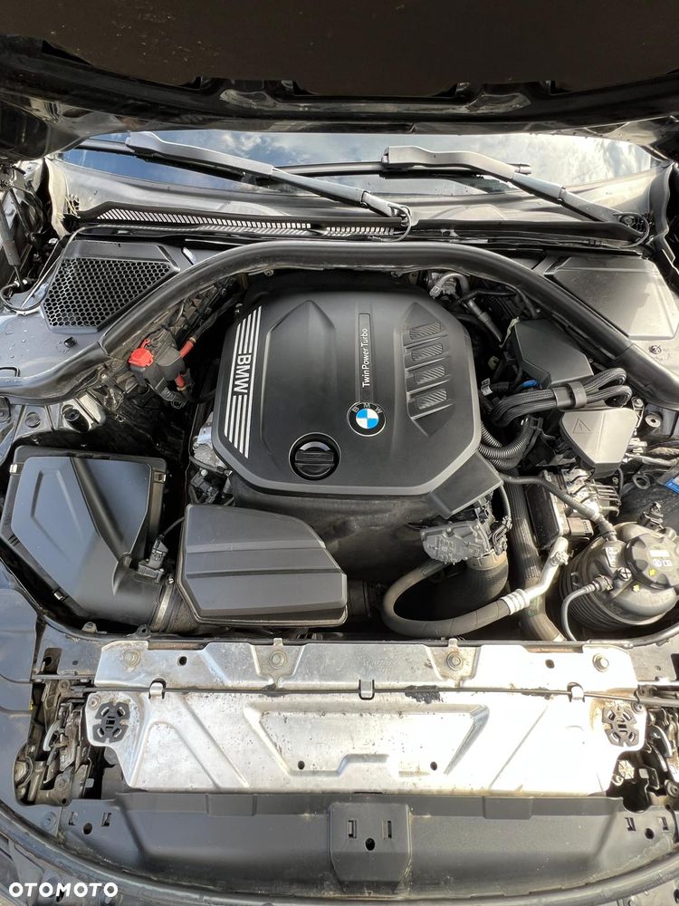 BMW Seria 3 320d Sport Line - 14