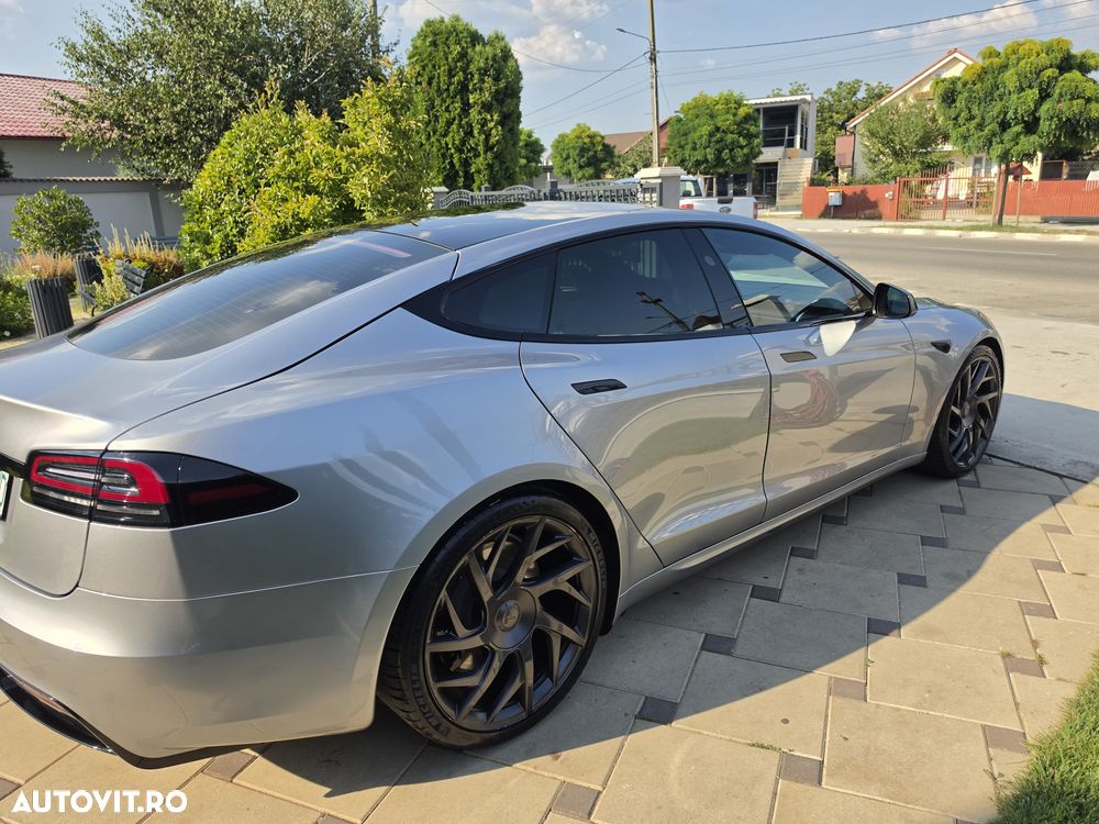 Tesla Model S Long Range - 2