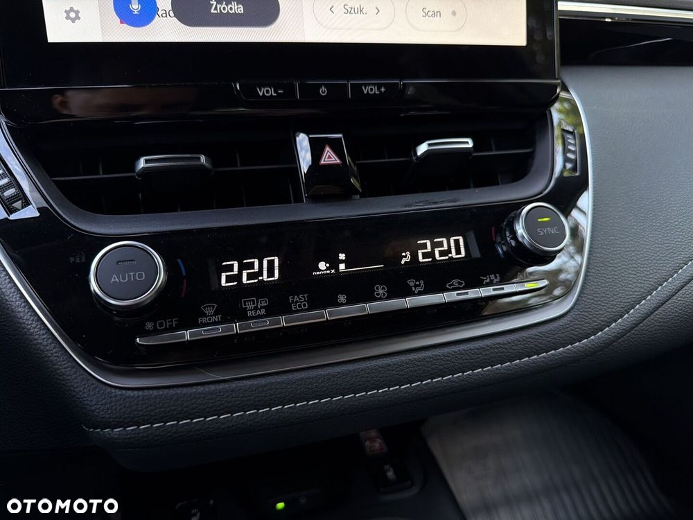 Toyota Corolla 1.8 Hybrid GR Sport Dynamic - 22