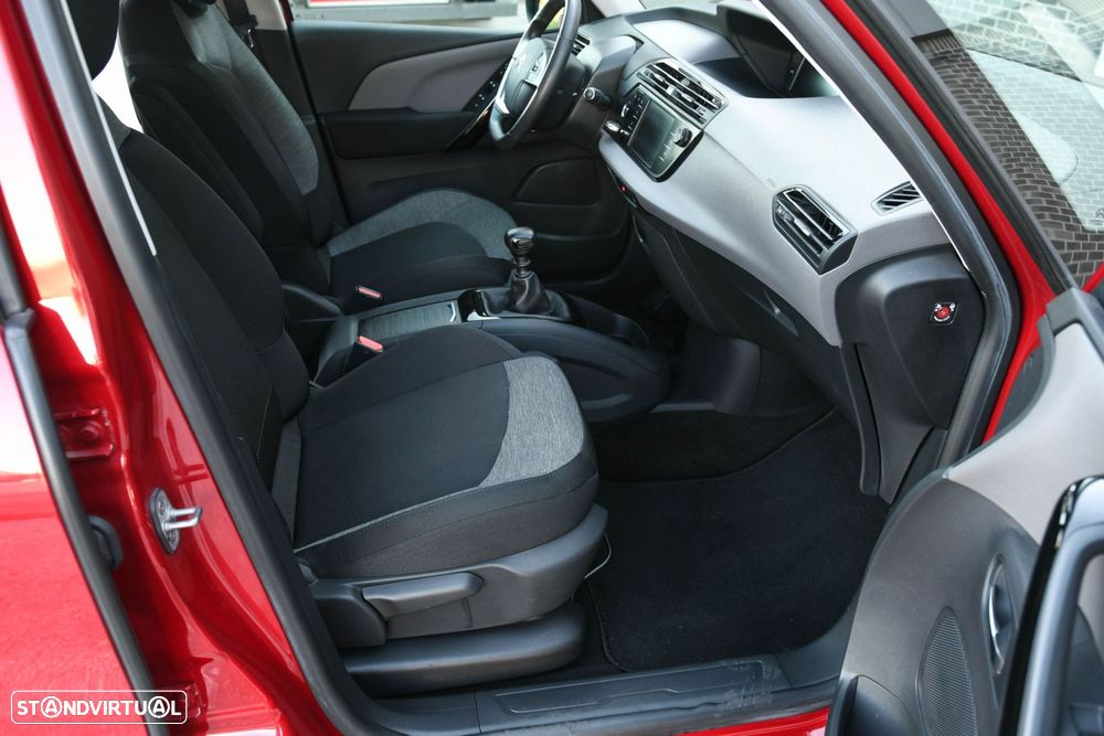 Citroën C4 Spacetourer 1.5 BlueHDi Shine — fotografia 12