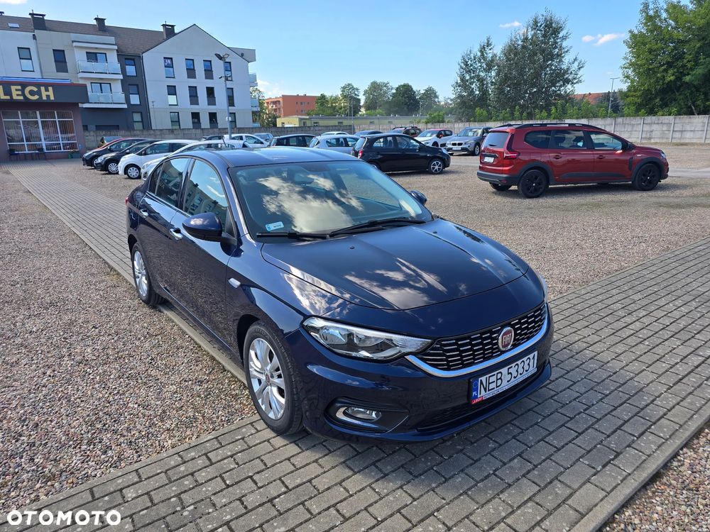 Fiat Tipo 1.6 MultiJet 16v Lounge - 4