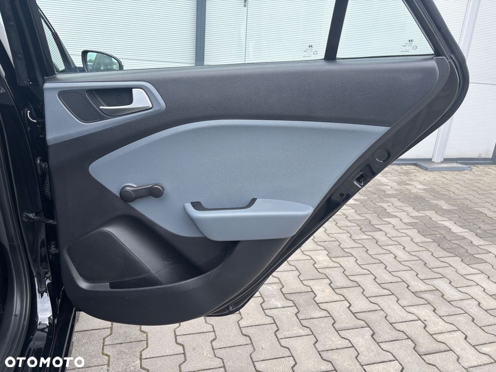 Hyundai i20 blue 1.2 Classic - 35