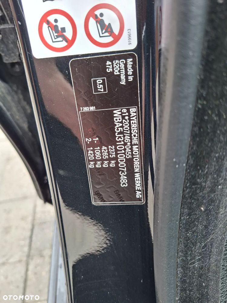 BMW Seria 5 520d Luxury Line - 15