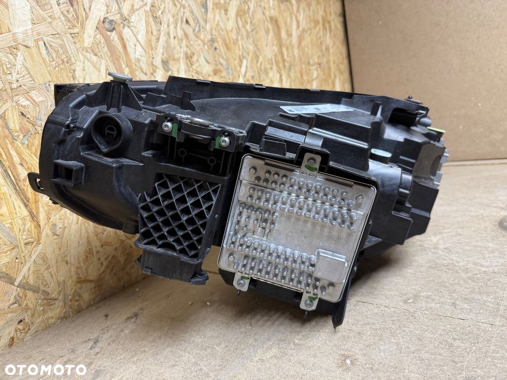 LAMPA PRAWA FULL LED GOLD BMW 2 G42 5A03E38 - 7