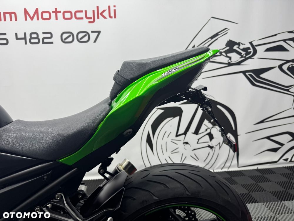 Kawasaki Z - 17