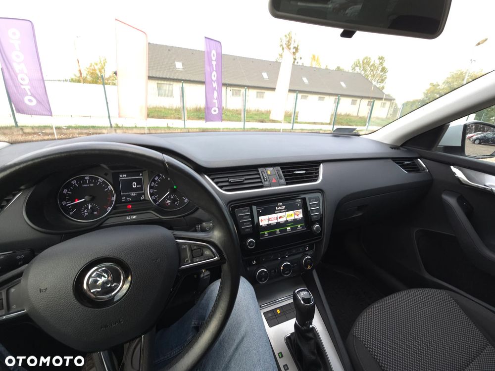 Skoda Octavia 1.4 TSI Ambition DSG - 31