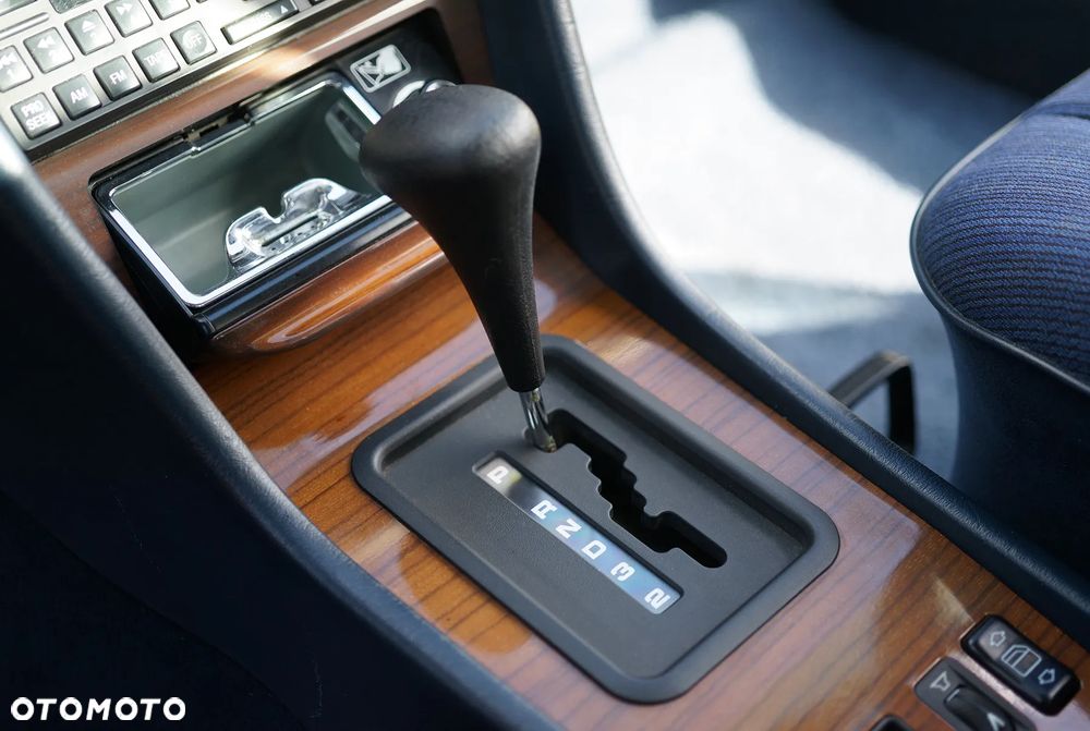 Mercedes-Benz W124 (1984-1993) - 6