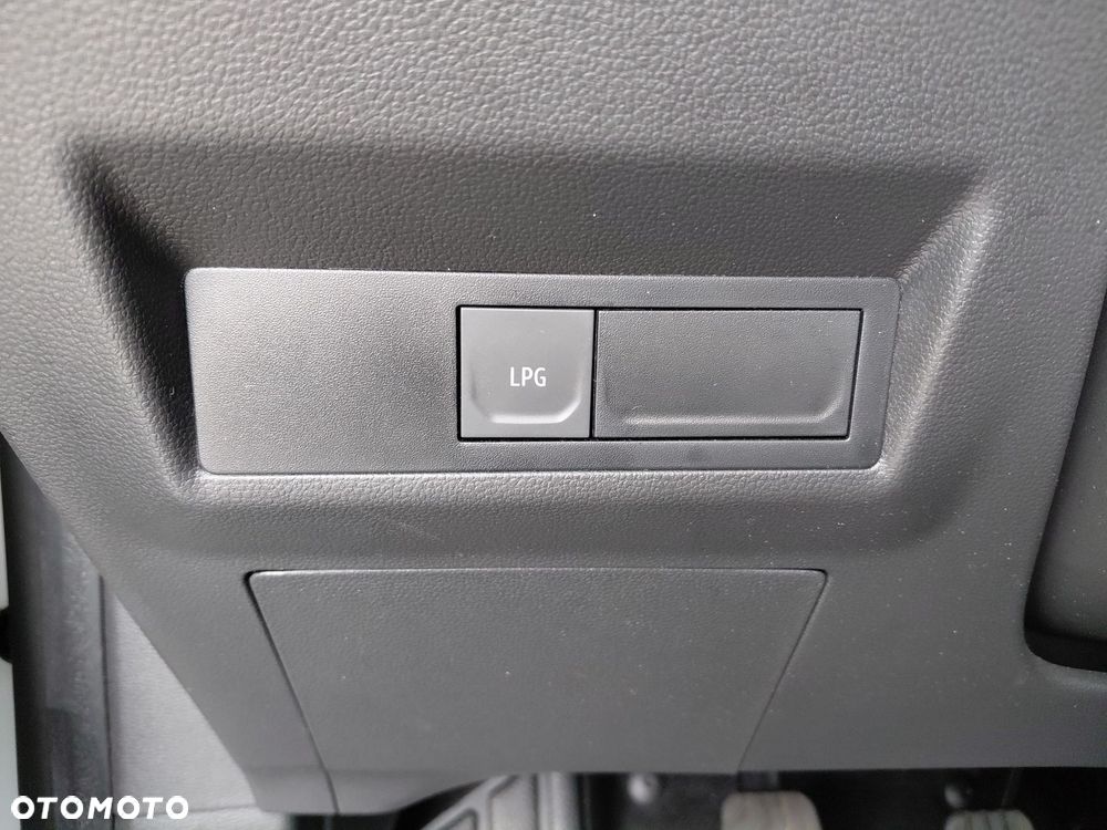 Renault Captur - 24