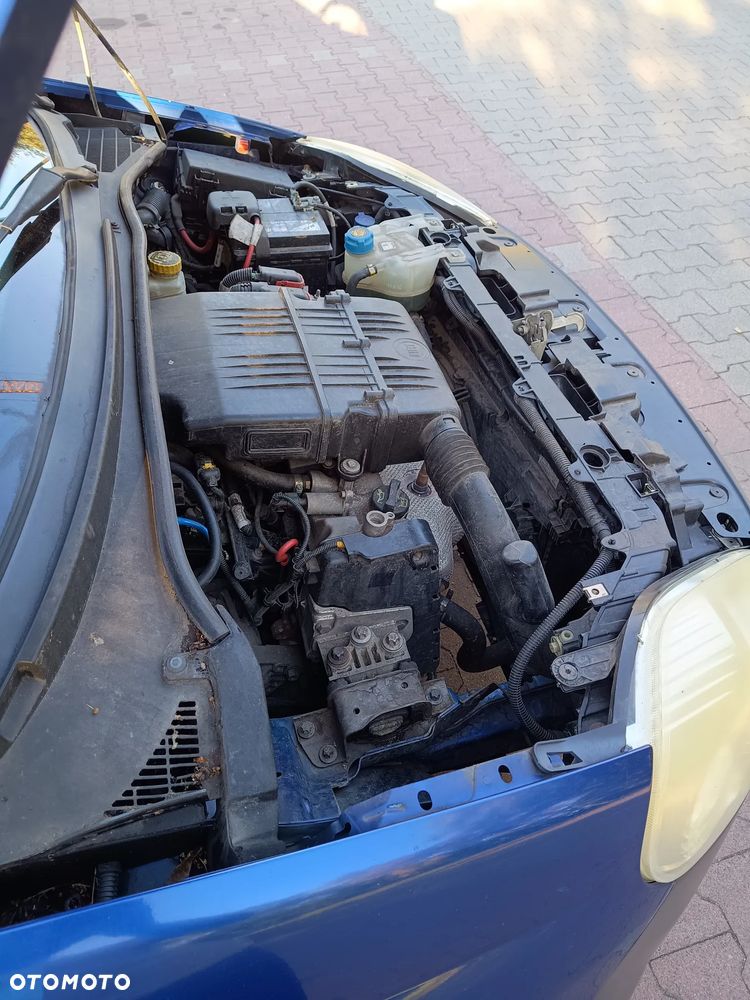 Fiat Grande Punto - 21
