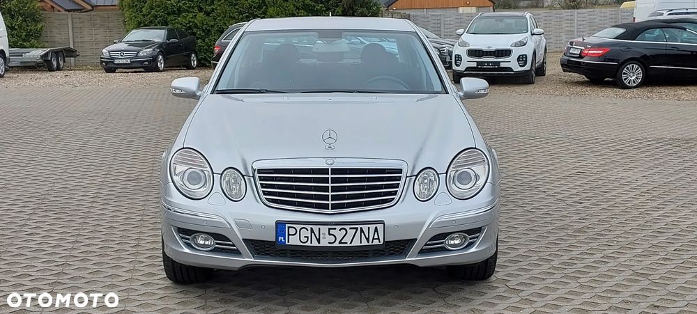 Mercedes-Benz Klasa E - 16