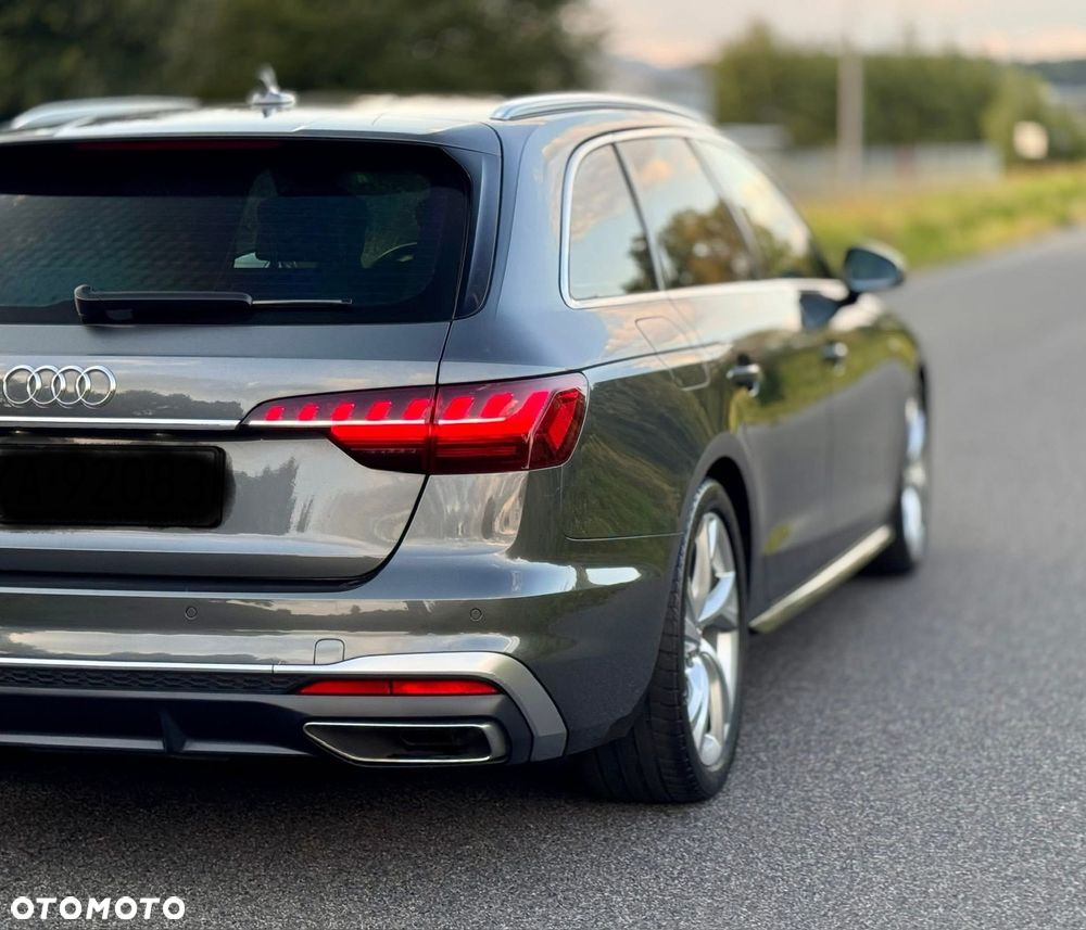 Audi A4 Avant 35 TFSI Sport S tronic - 2