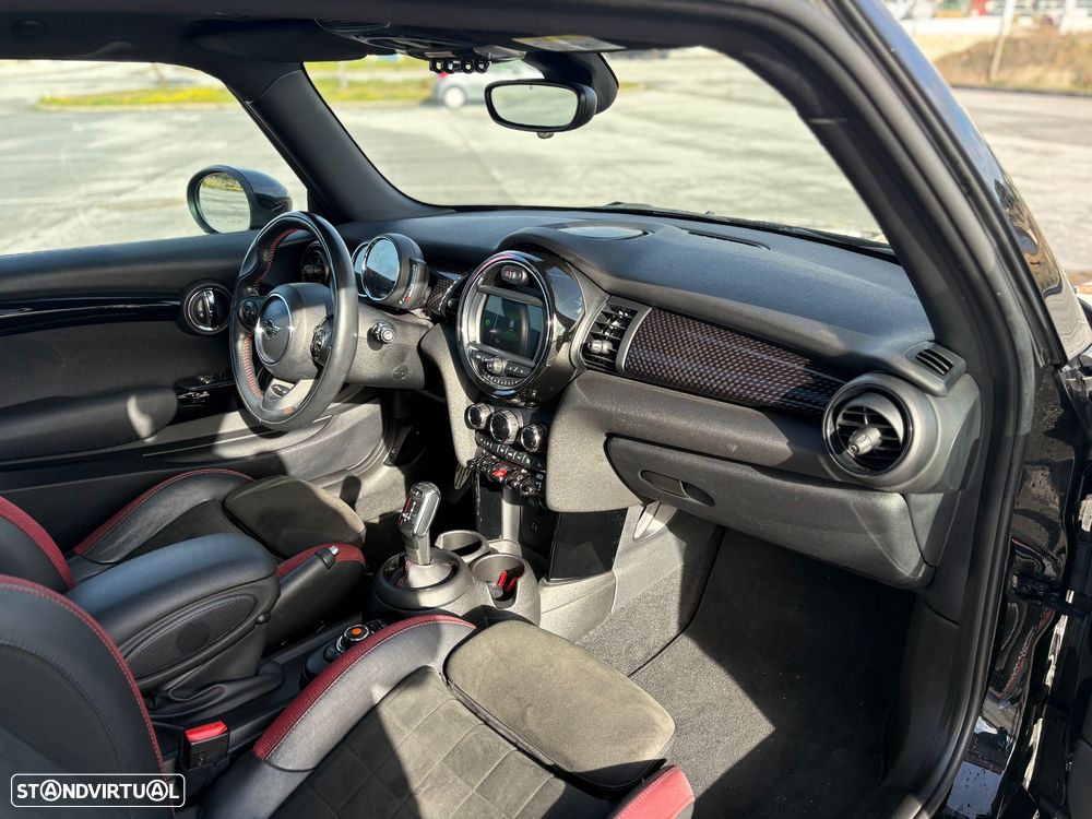 MINI 3 Portas John Cooper Works Auto Desportiva - 11