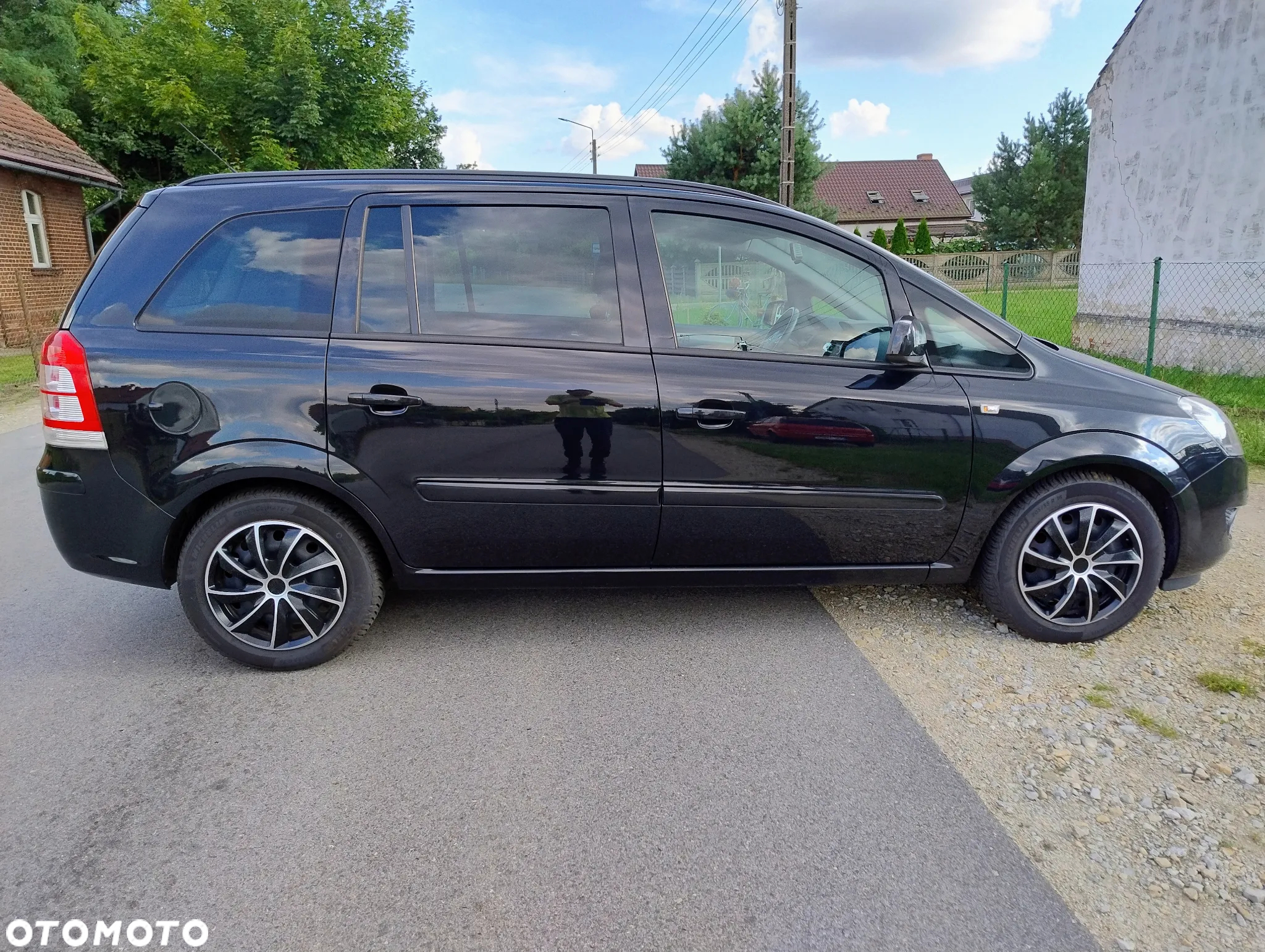 Opel Zafira 1.8 Navi - 25