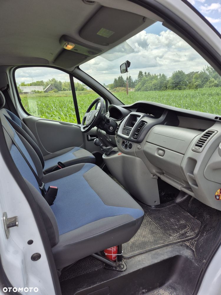 Renault Trafic - 6