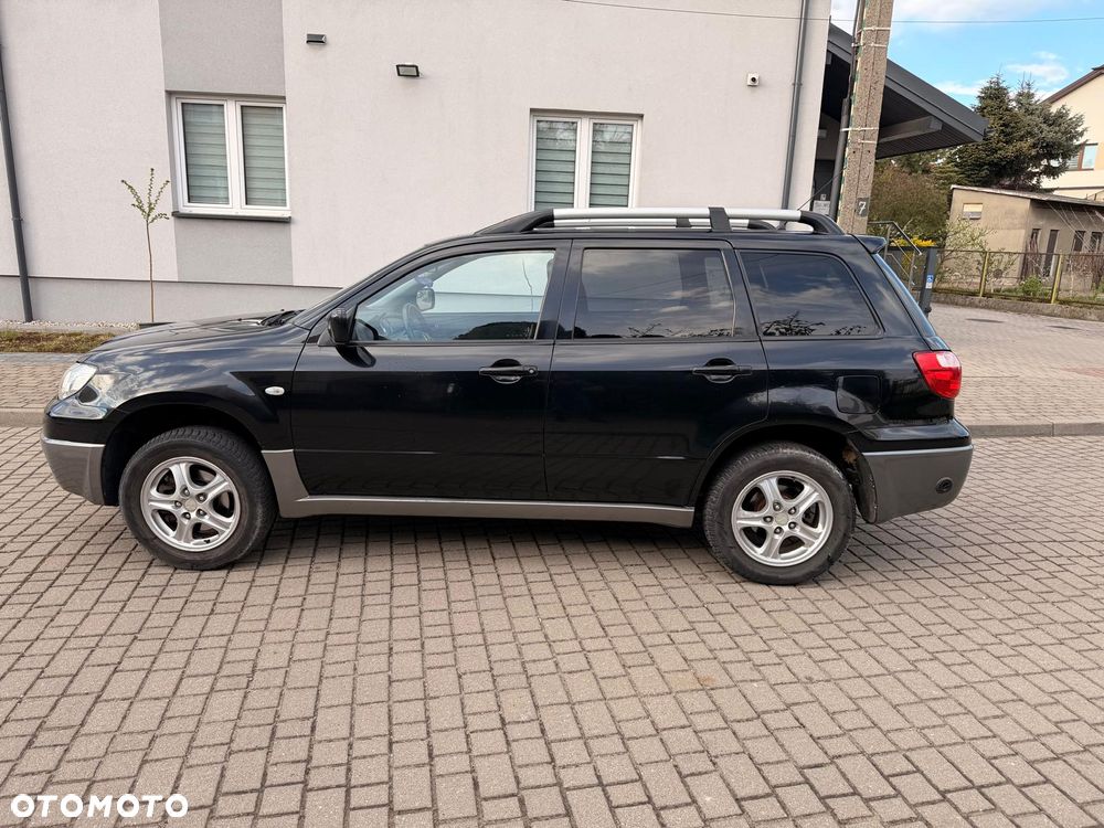 Mitsubishi Outlander 2.0 2WD Invite - 5
