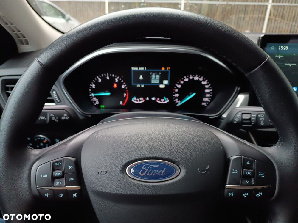 Ford Focus 1.0 EcoBoost Titanium - 15