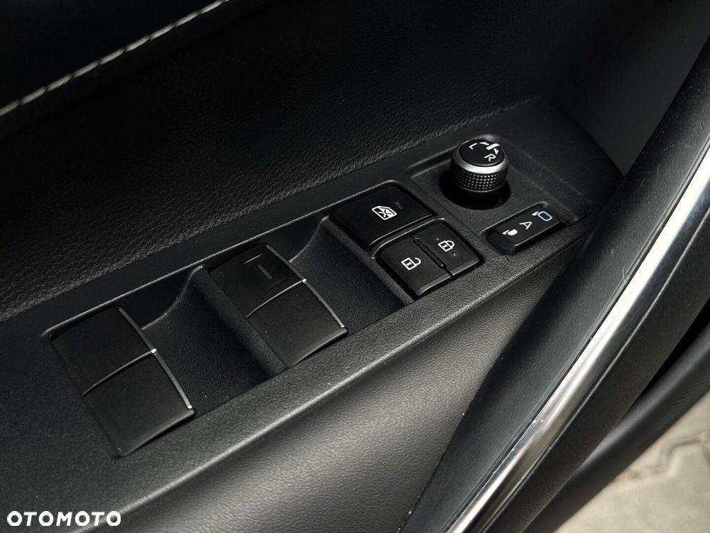 Toyota Corolla 1.8 Hybrid Style - 30