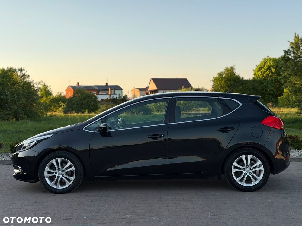 Kia Ceed 1.6 GDI Platinum Edition - 6