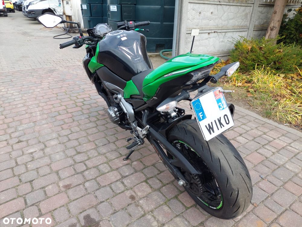 Kawasaki Z 900 - 5