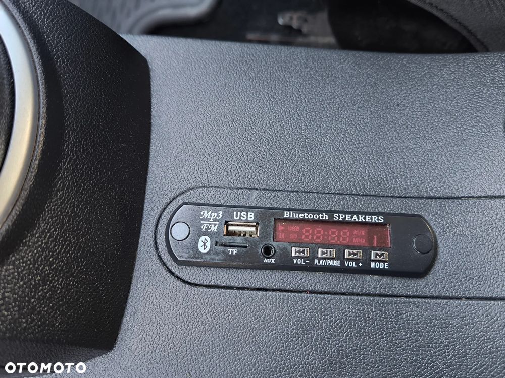 Renault Clio 1.2 16V Expression - 16