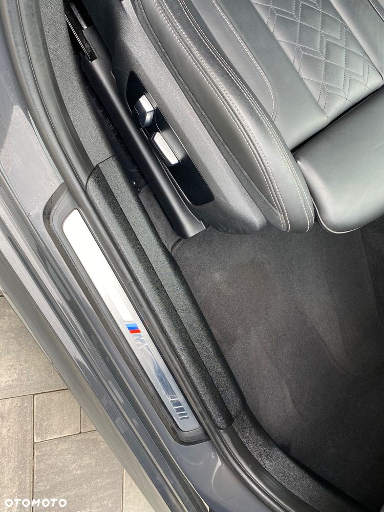 BMW Seria 3 M340d xDrive - 17