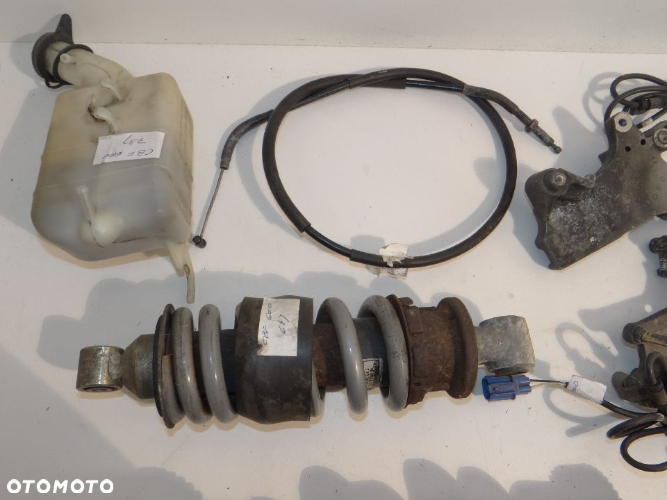 Honda CBF 600 SC38 wał korbowy panewki wałek rozrządu korbowody szklanki tłoki płytki zaworowe - 4