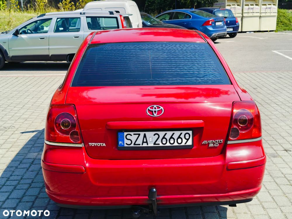 Toyota Avensis 2.0 D-4D Prestige - 22