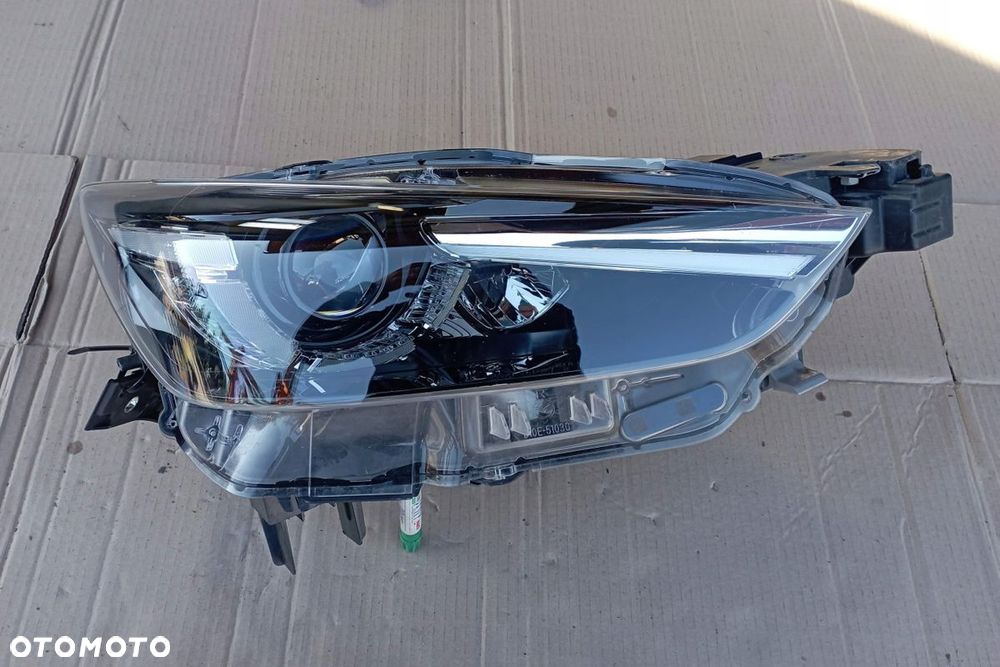 MAZDA CX3 CX-3 LAMPA PRAWA PRZÓD PRZEDNIA EUROPA D10E-51030 - 1