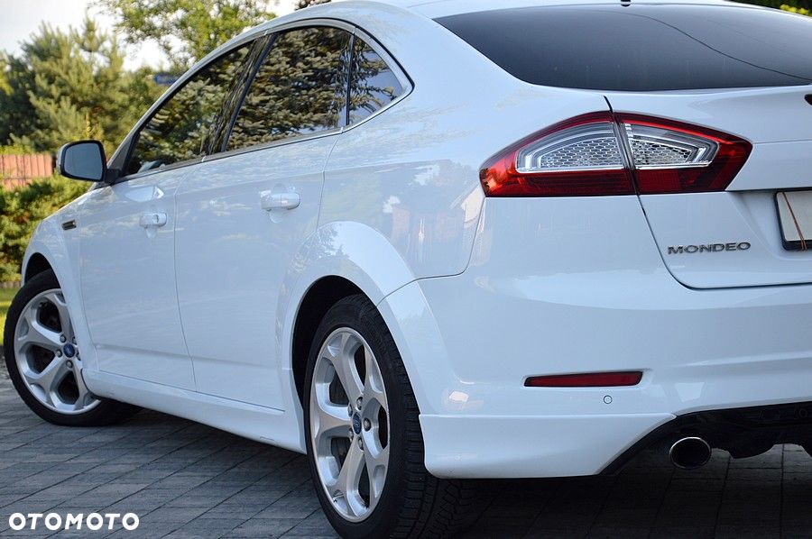 Ford Mondeo 2.0 EcoBoost Titanium S - 18