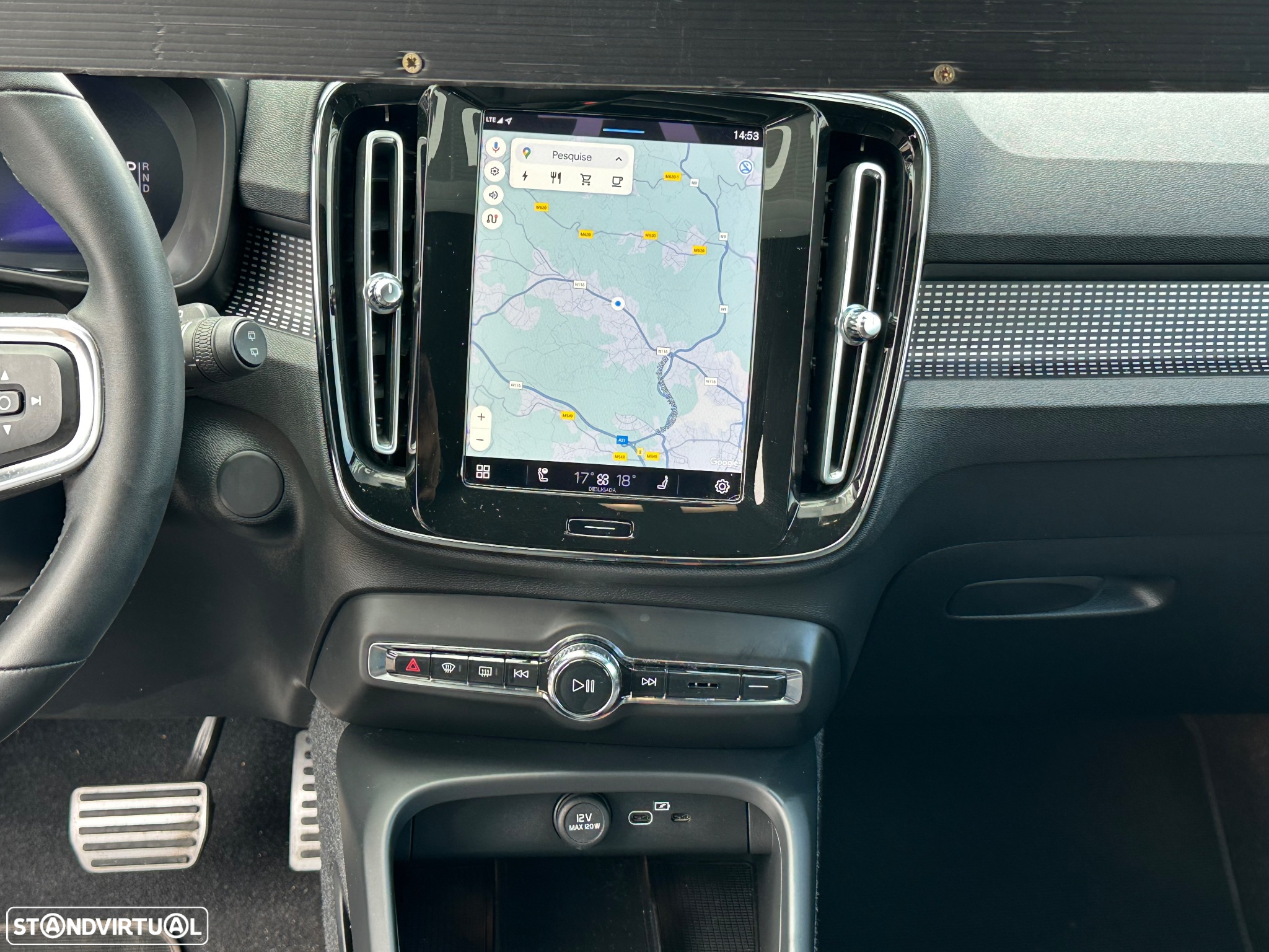 Volvo XC 40 Recharge Plus - 11