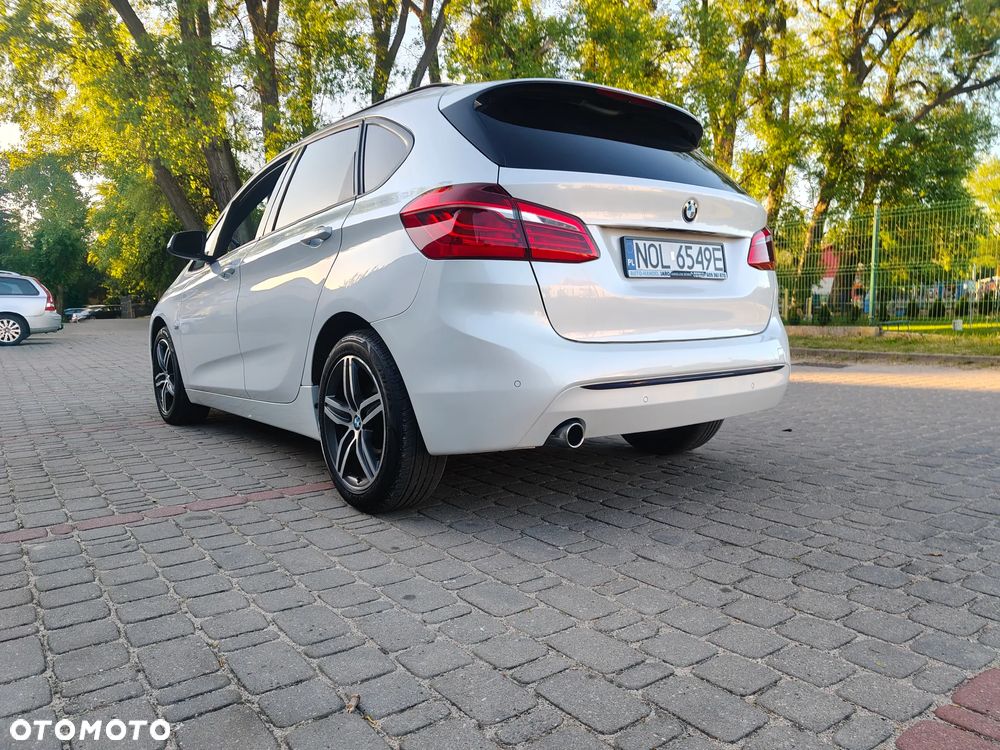 BMW Seria 2 218d Sport - 26