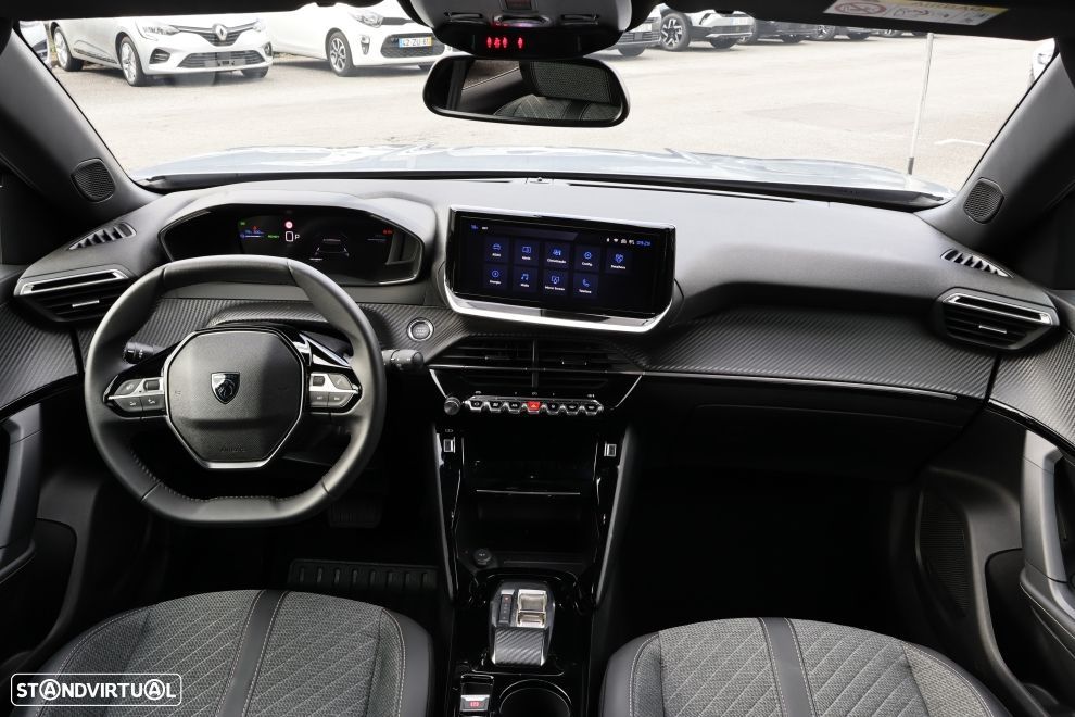 Peugeot e-2008 54 kWh Allure - 9