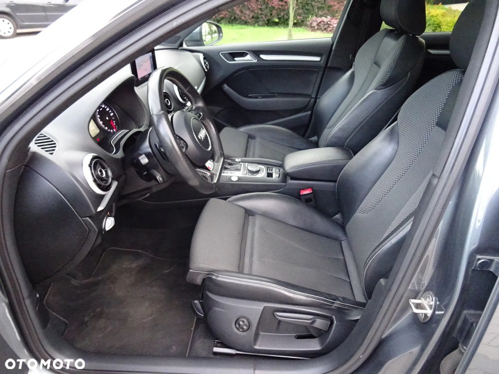 Audi A3 Sportback - 17